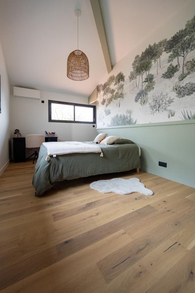 Pose de parquet dans le coin nuit - la teste de buch 33